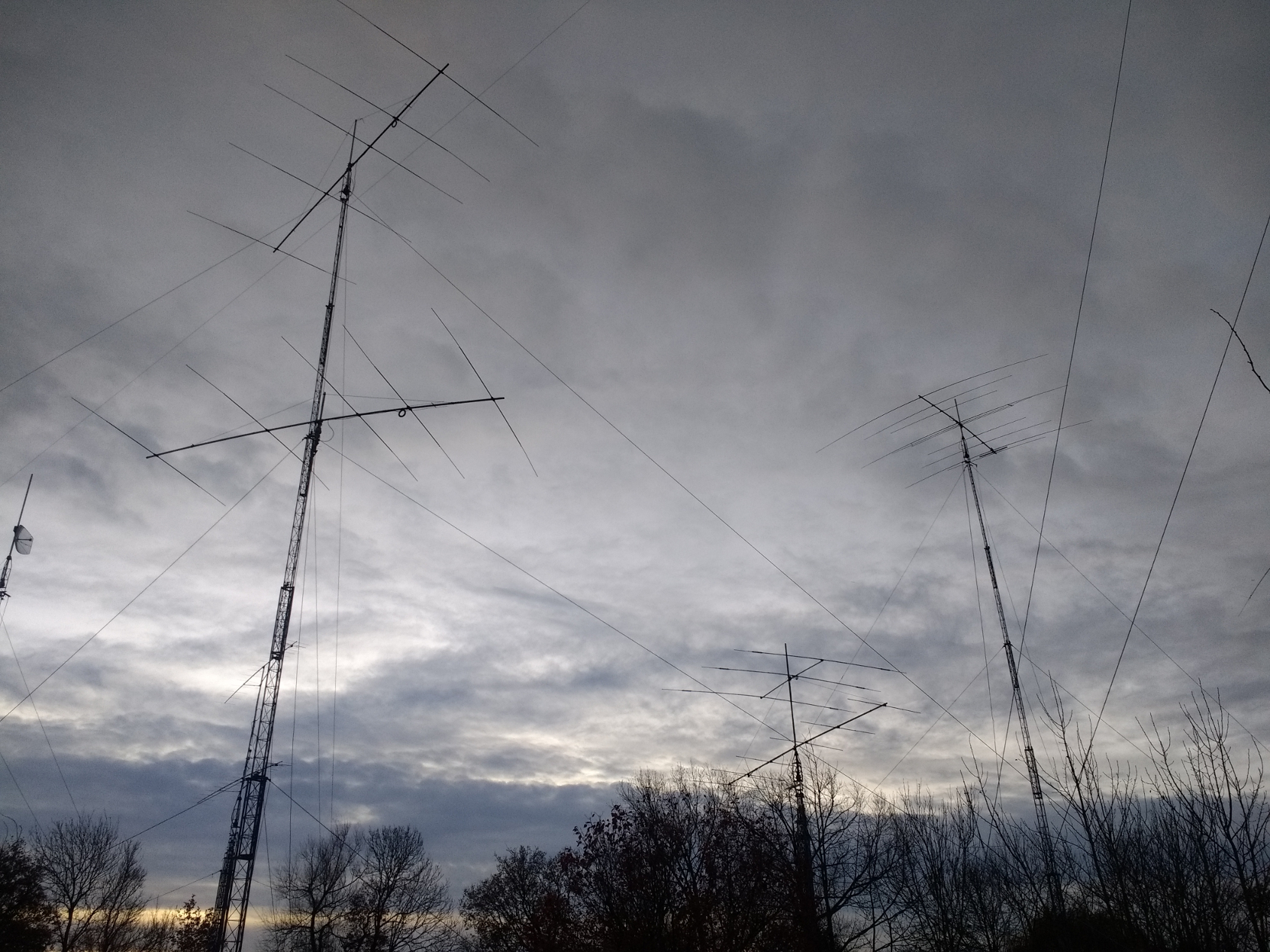 Some more M6T antennas, this time at dusk.